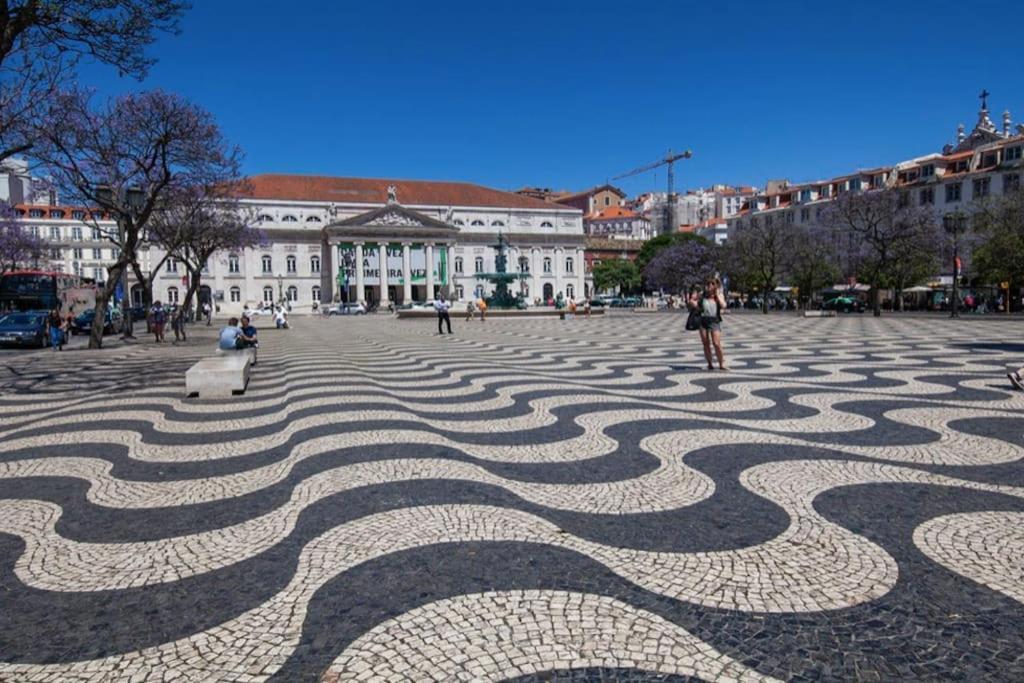 Magnificent Historical City Centre Apart With Terrace リスボン エクステリア 写真